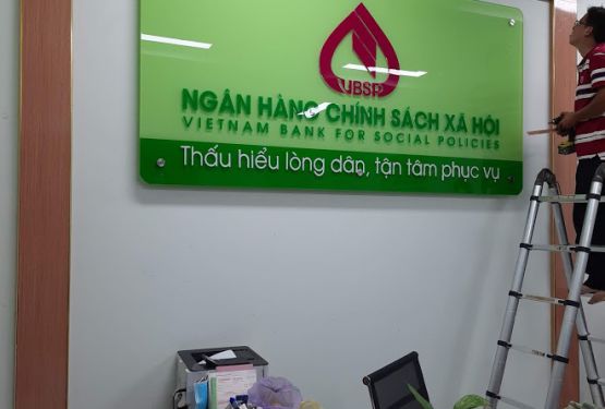 BẢNG HIỆU NGÂN HÀNG CHÍNH SÁCH XÃ HỘI